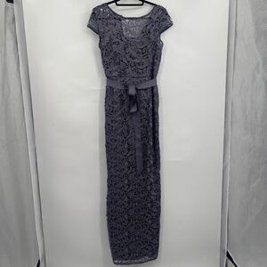 Elegant Lace Evening Dress in Gray